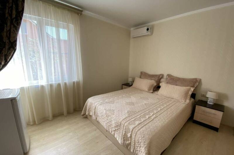 Улучшенный двухместный номер 3 этаж № 305