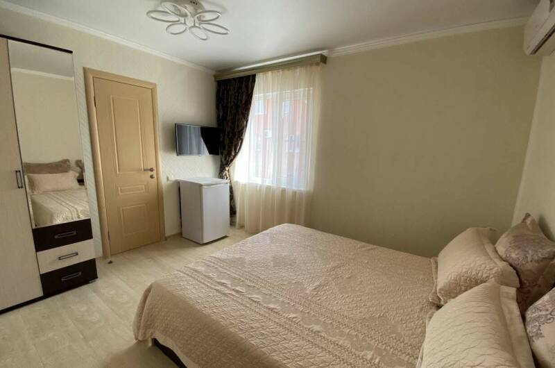 Улучшенный двухместный номер 3 этаж № 305