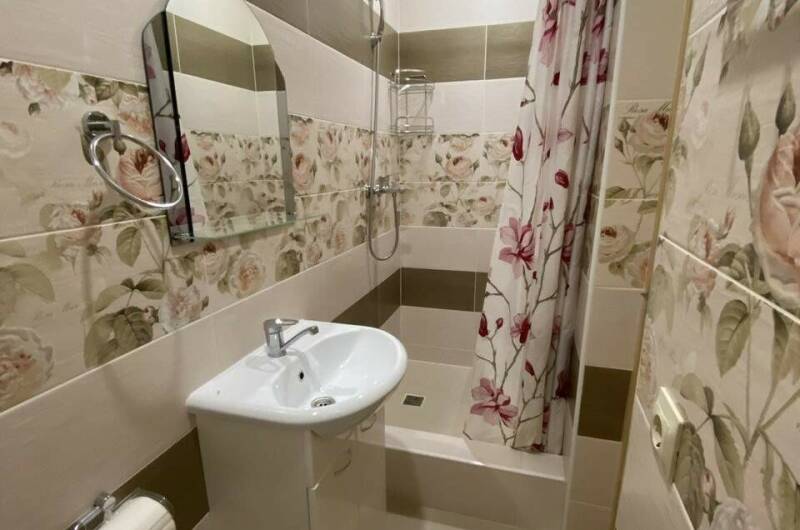 Улучшенный двухместный номер 3 этаж № 305