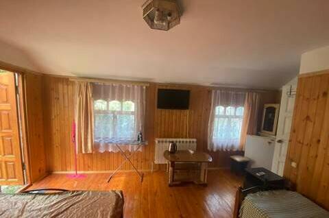 Отдельный домик на территории