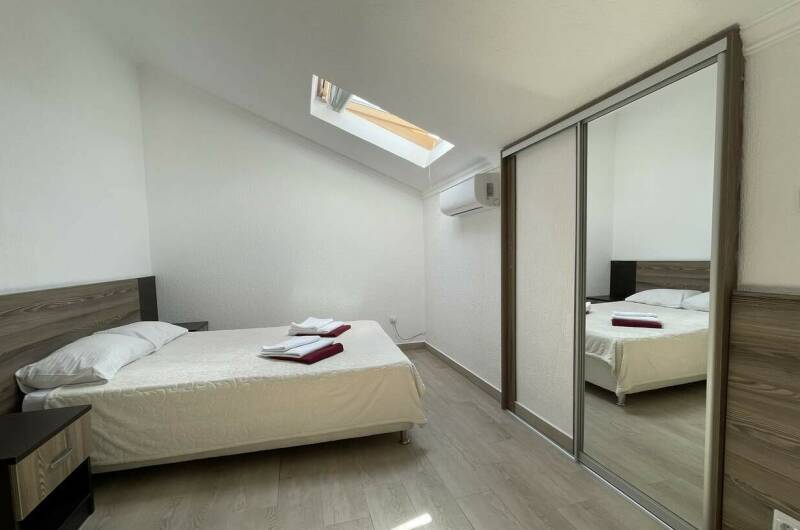 Двухместный стандарт Мансарда