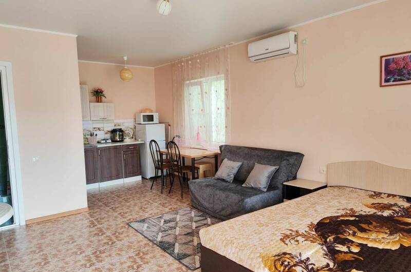 Номер-студия на 2 этаже