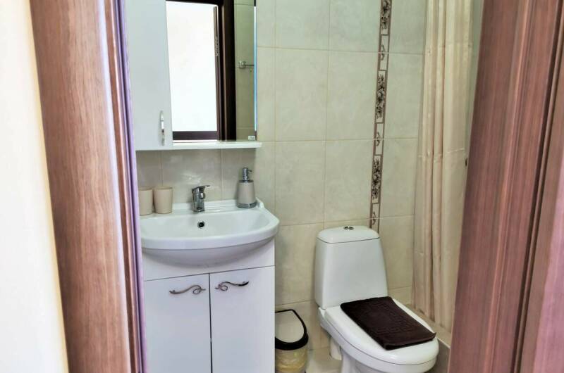 Трехместный Комфорт. Боковой Вид на море и терраса