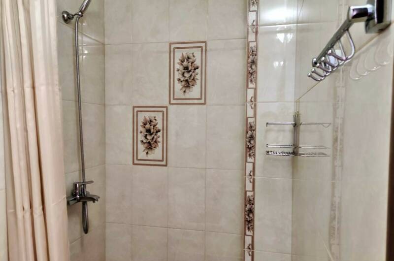 Трехместный Комфорт. Боковой Вид на море и терраса