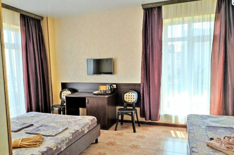 Трехместный Де Люкс Обзорный Вид на море и балкон