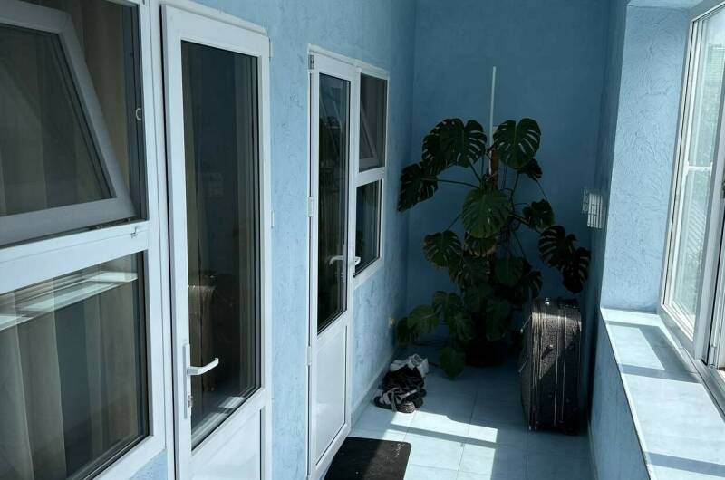 2 комната на 2 этаже