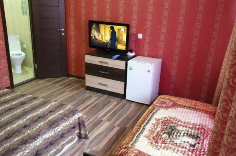 9 комната на 3 чел, 2 этаж