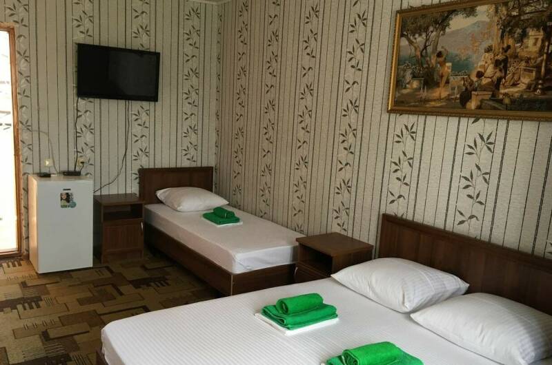 Трёхместный номер Комфорт