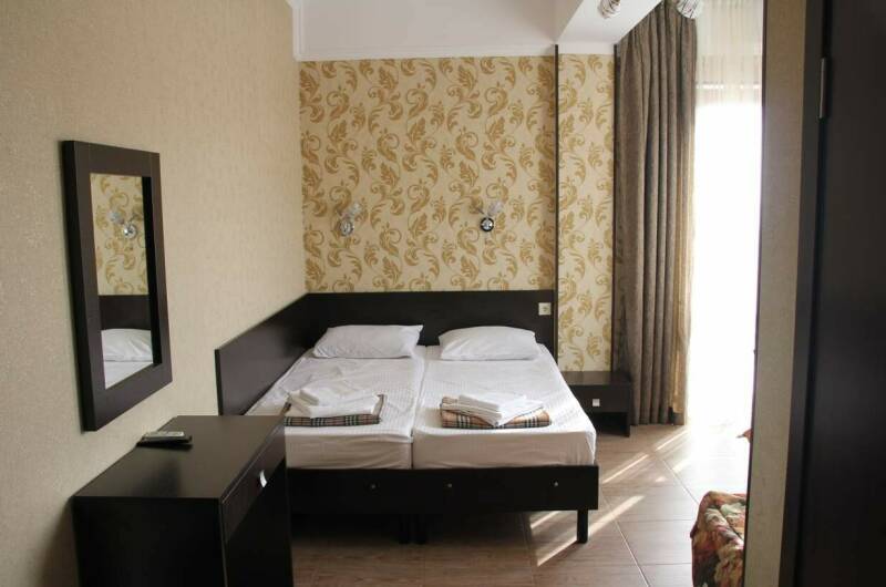 Четырехместный номер с балконом