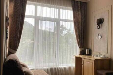 Двухкомнатный «Люкс» с балконом