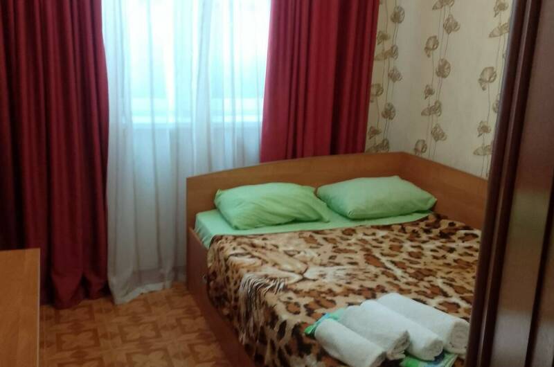 1 этаж, двухместный номер, с двуспальной кроватью