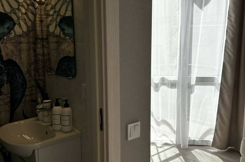 «Полулюкс» с балконом