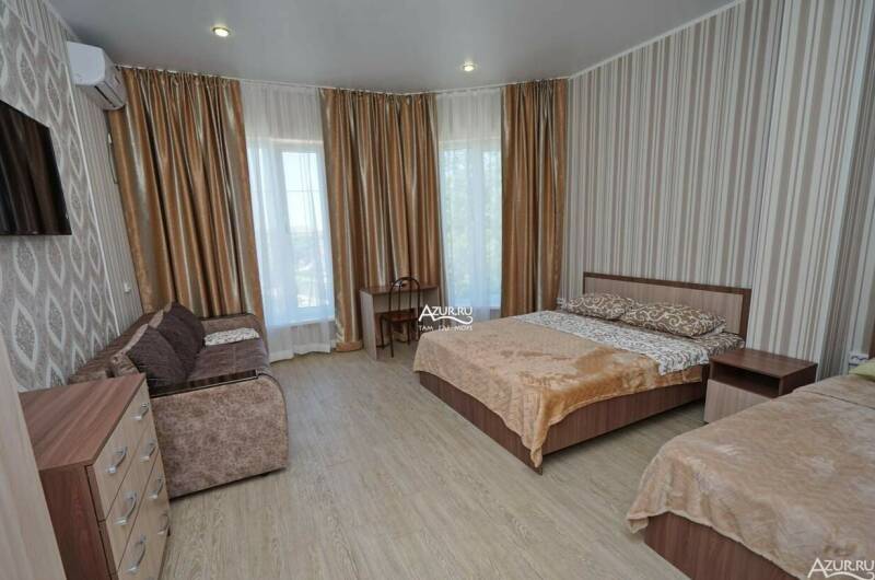 Пятиместный номер «Стандарт» без балкона