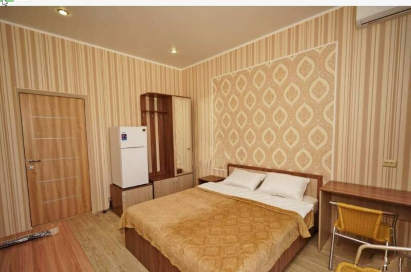 Двухкомнатный номер «Люкс» с балконом