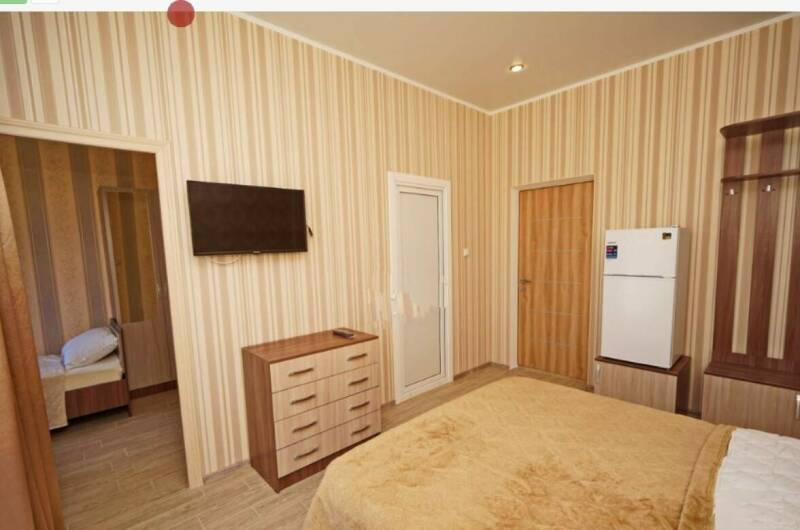 Двухкомнатный номер «Люкс» с балконом