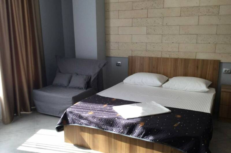 Улучшенный номер на 5 человек на втором этаже