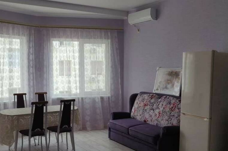 Трехкомнатная квартира (№ 2)