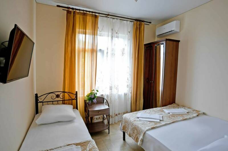 «Комфорт» 3-х местный