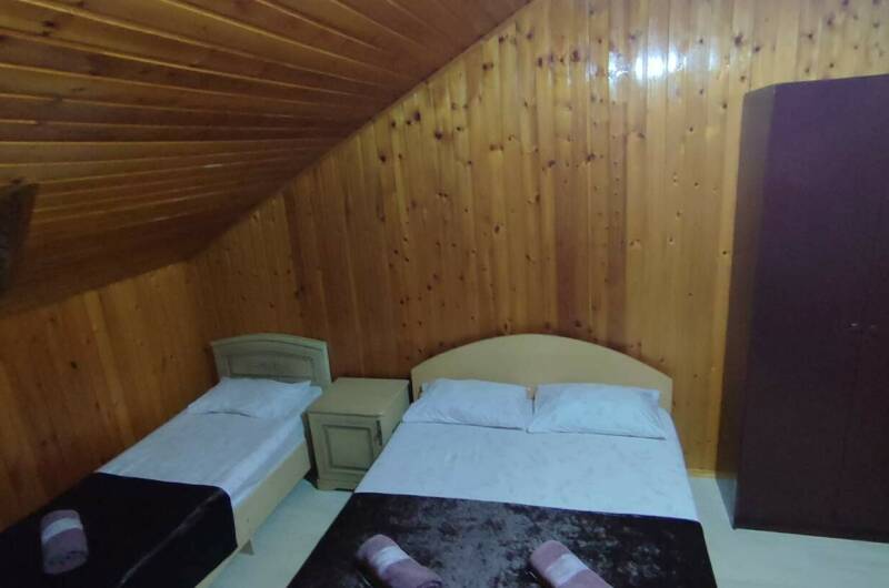 Трехместный номер эконом (11)