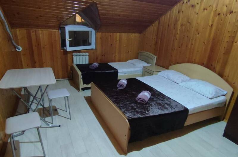 Трехместный номер эконом (11)