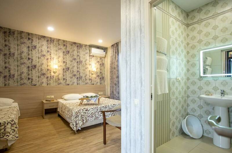 «Стандарт» трёхместный с балконом