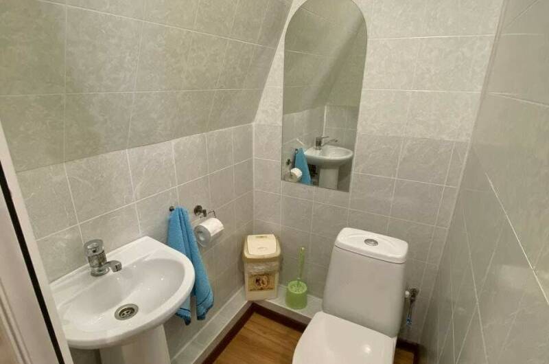 3 комнатная квартира с бильярдом