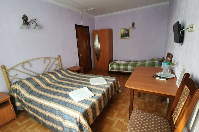 5-ти местный «Семейный» двухкомнатный номер