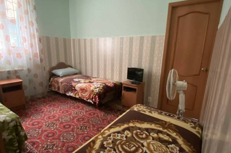 Бюджетная трехместная комната