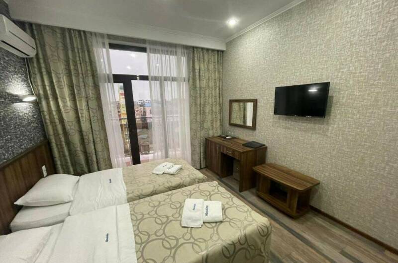 Двухместный Делюкс с балконом с завтраком"