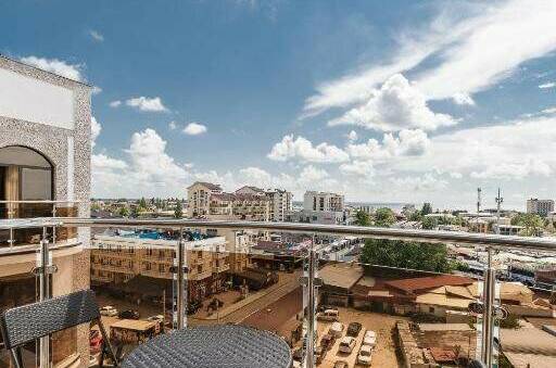 Трехместный номер «Делюкс» с балконом