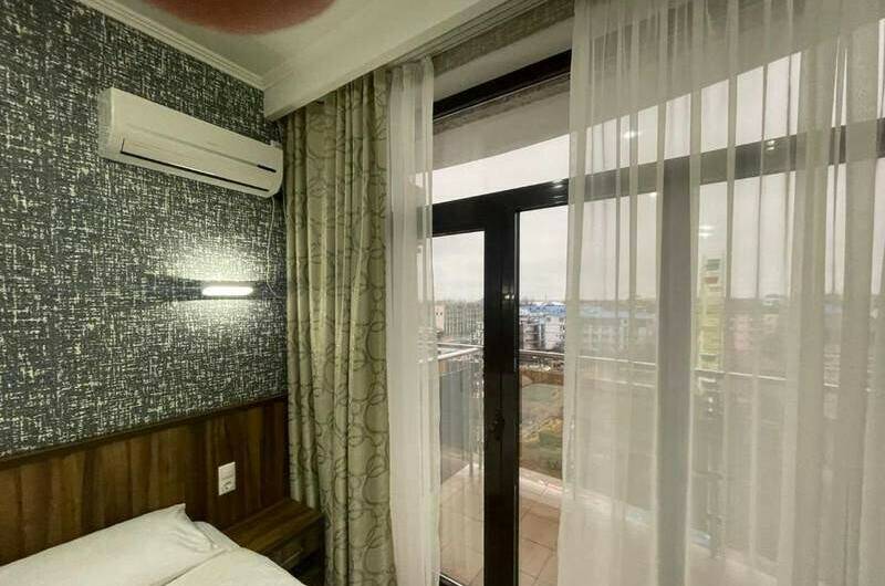 Трехместный номер с завтраком