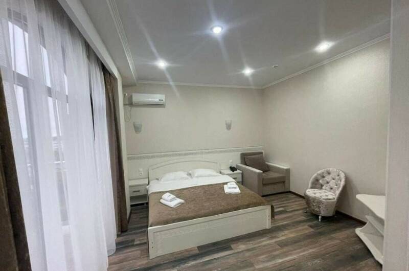 Трехместный люкс с видом на море с питанием