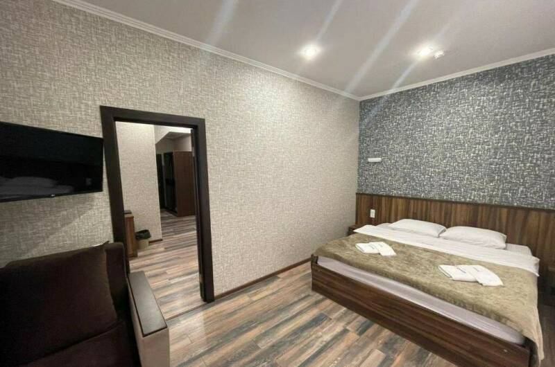 Двухкомнатный улучшенный Люкс с завтраком