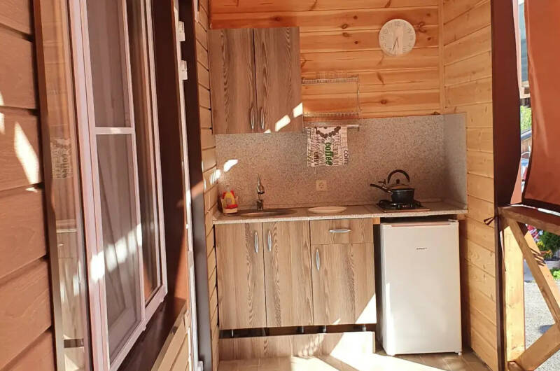 Домик однокомнатный 5-ти местный с кухней