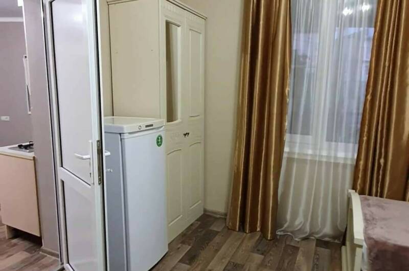 Двухкомнатный домик 7-ми (4+3)местный с кухней