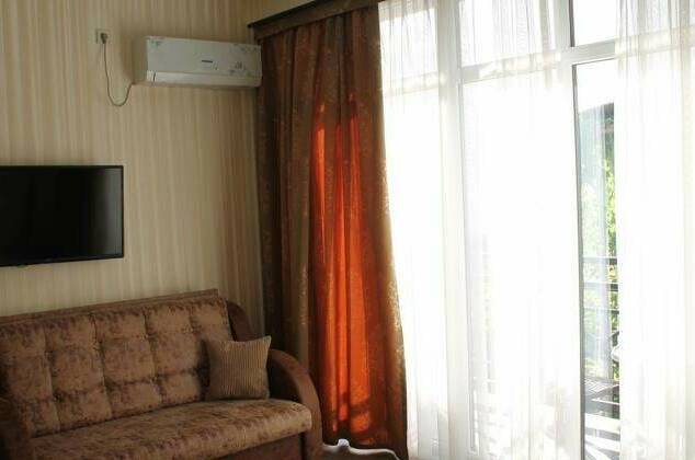 «Делюкс» с боковым видом на море