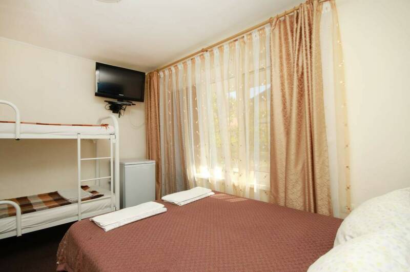 Семейный 4-х местный