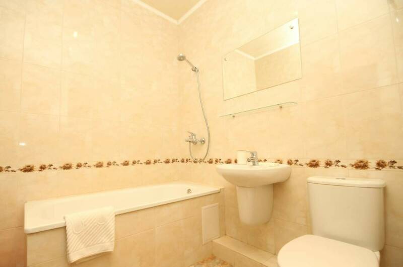 Полулюкс 3-х местный