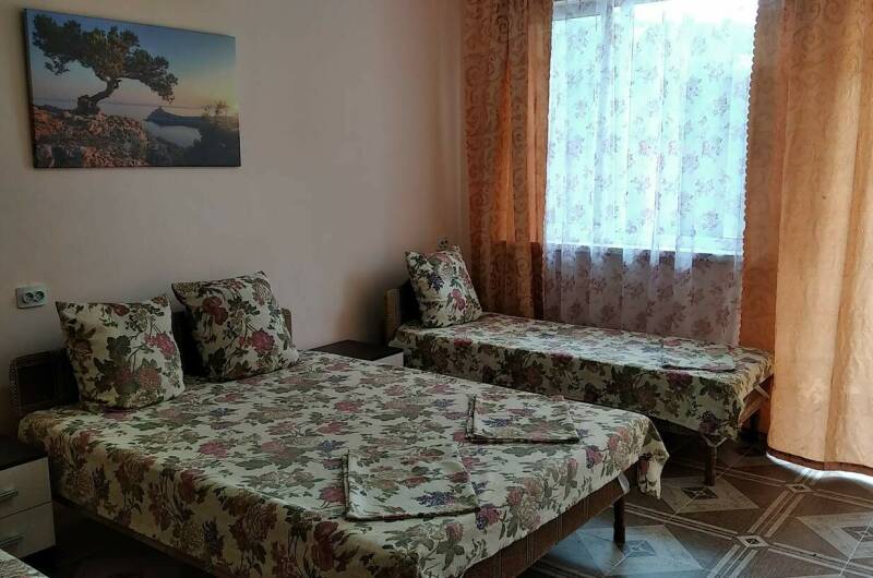 Четырехместный