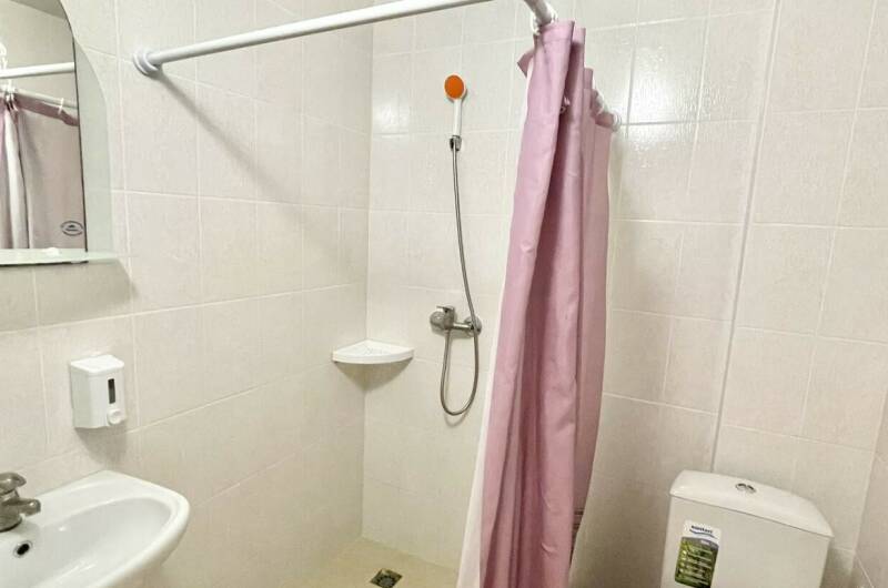 Трёхместный «Эконом» (цоколь)