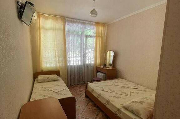 Номер-студия с балконом и без