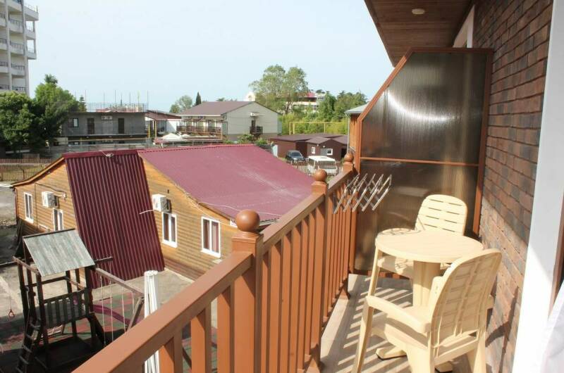 Двухкомнатный «Люкс» до 7 человек со своей кухней