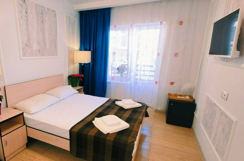 1-местный «Комфорт» с балконом + 1 доп. место