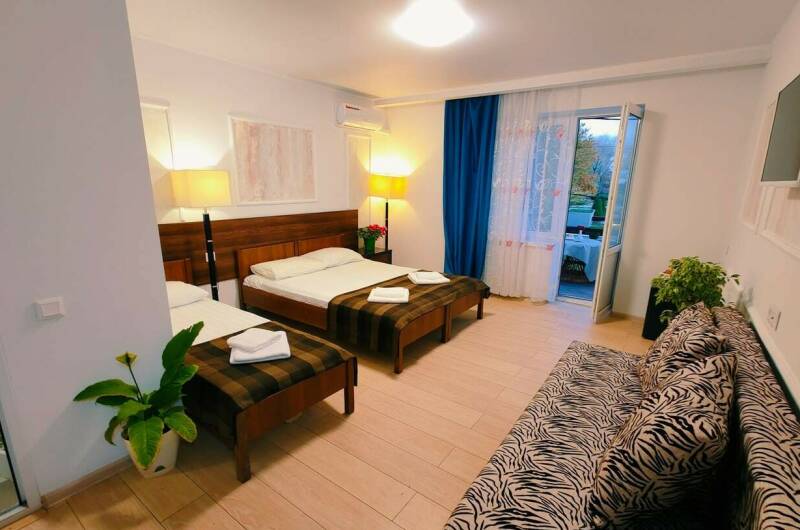 4-х местный «Комфорт» с балконом + 1 доп. место