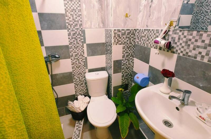 2-х местный с мини-кухней и балконом + 2 д. места