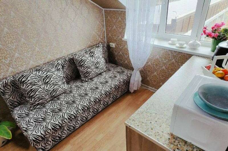 2-х комнатный с мини-кухней на 4−8 человек