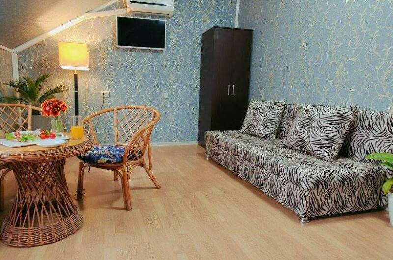 2-х комнатный с мини-кухней на 4−8 человек