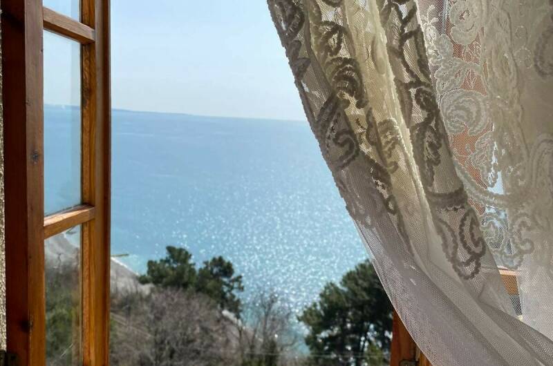 Трёх местный эконом