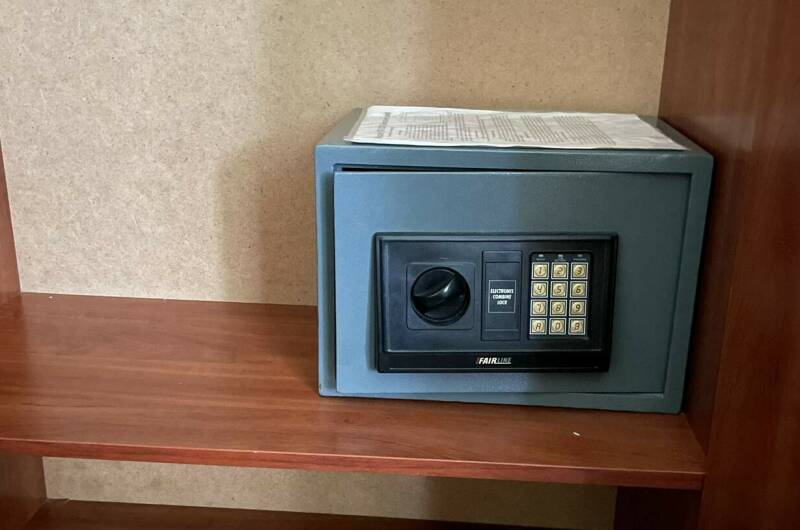 Люкс с видом на море и террасой