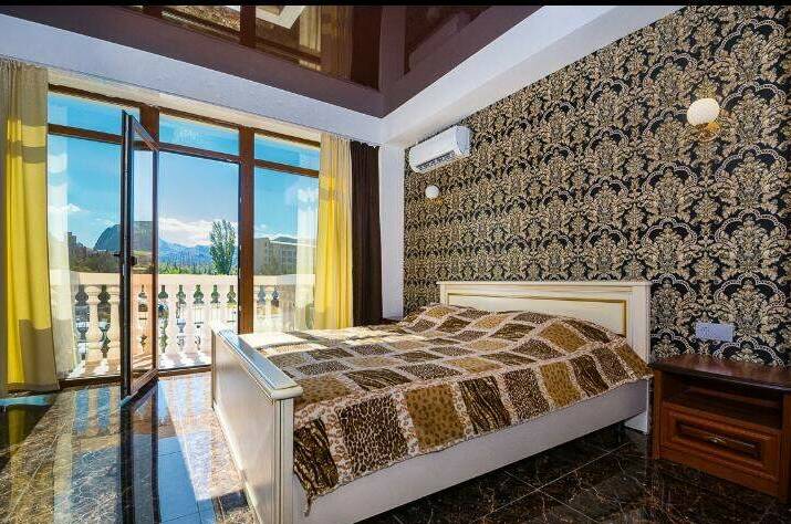 2-х комнатный номер «Делюкс» с панорамными окнами